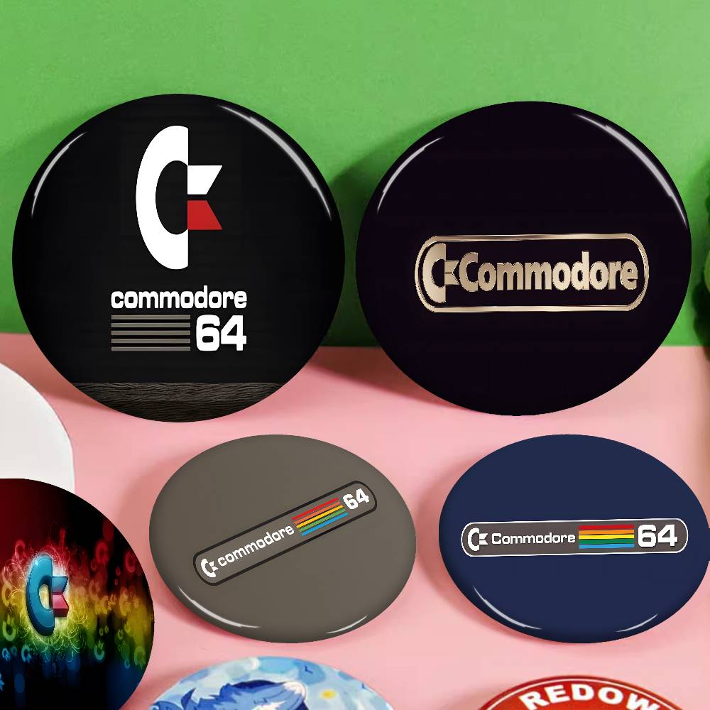 C-Commodore-64 Ретро-Тех Аниме – обзор и цена Tech Accessories Backpack
