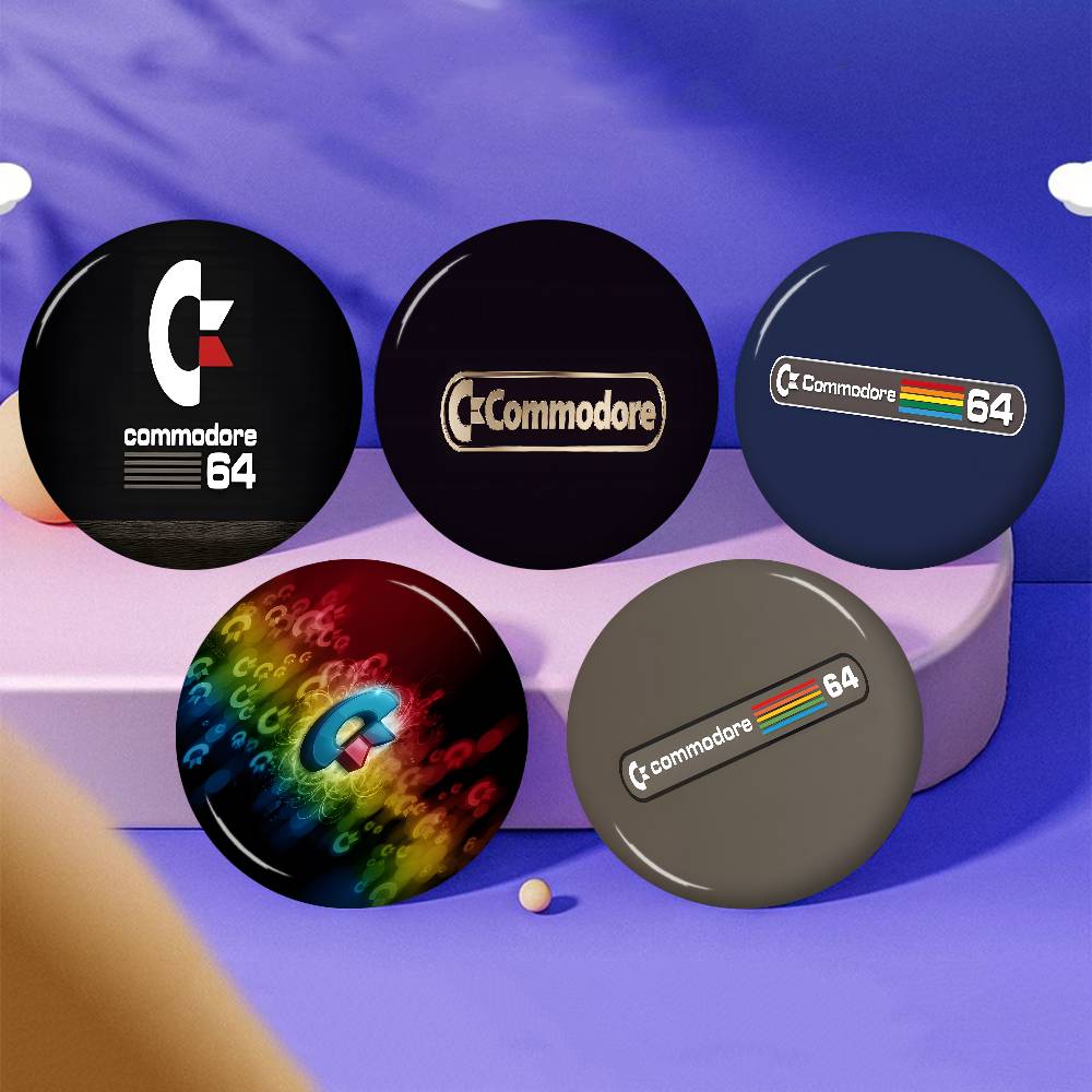 C-Commodore-64 Ретро-Тех Аниме – обзор и цена Tech Accessories Backpack