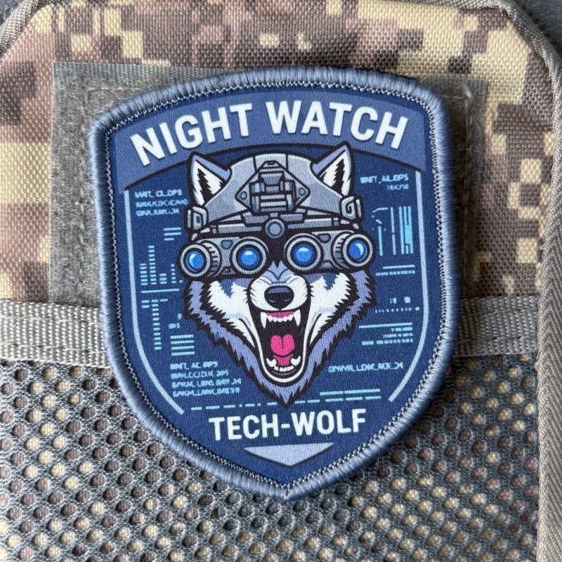 Нашивка Night Watch Tech-Wolf, – обзор и цена Tech Accessories Backpack