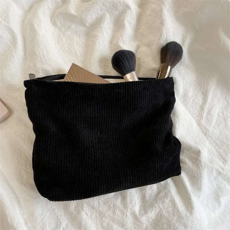 Вельветовая дорожная косметичк – обзор и цена Tech Accessories Travel Bag